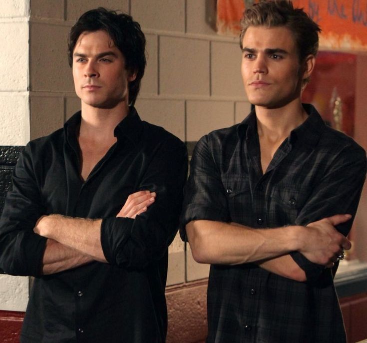 bad boy handsome icon icons boyfriend material korean japanese asian caucasian white black boy aesthetic aesthetics grunge kpop actor singer dancer 80s 90s 00s sexy hot guy guys man men boys cute Liz Forbes, Ian Salvatore, Stefan Tvd, Paul Vampire Diaries, Paul Wesley Vampire Diaries, Damon And Stefan Salvatore, Salvatore Brothers, The Salvatore Brothers, Damon Salvatore Vampire Diaries