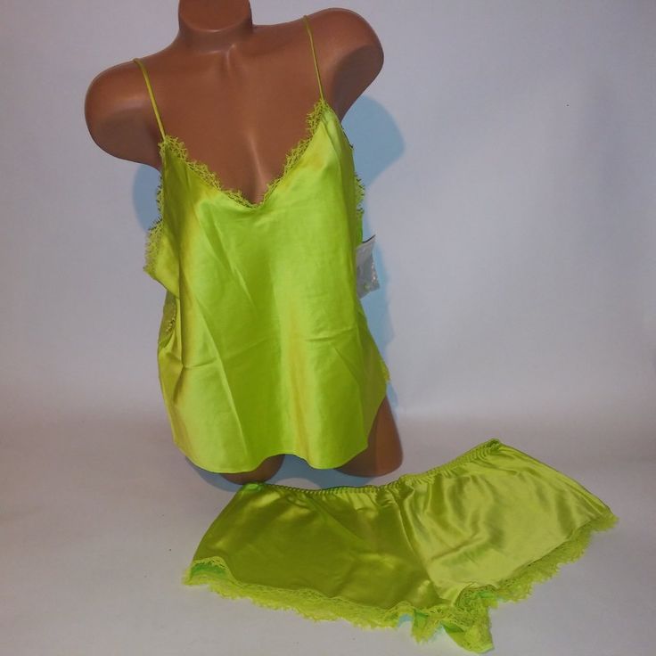 Victoria Secret Lingerie Camisole Set Xl Tank Top & Shorts Chartreuse Solid Lace Back Luxe Collection Sleepwear New With Tags *Bundle To Save Chavonne11 021324 Green Summer Sleepwear For Night, Green Sleeveless Sleep Camisole, Green Camisole For Bedtime, Green Camisole For Summer, Victoria's Secret Sleeveless Night Camisole, Green Camisole Sleepwear For Pajama Party, Victoria's Secret Summer Sleep Set, Victoria's Secret Summer Pajama Party Sets, Green Sleeveless Sleep Sets