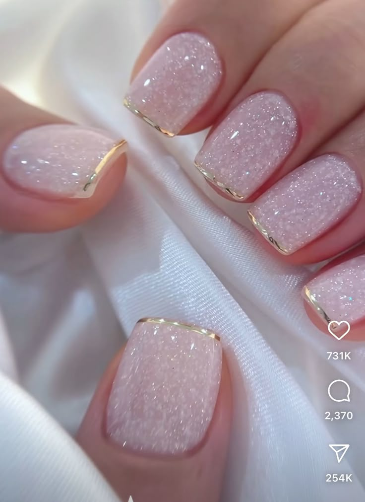 Nail Art For Brides, Nail Colors Simple, Nails Ideas Square, Almond Nails Ideas, Square Nails Ideas, Old Money Nails, Fall Nails Designs, Money Nails, Pedi Ideas