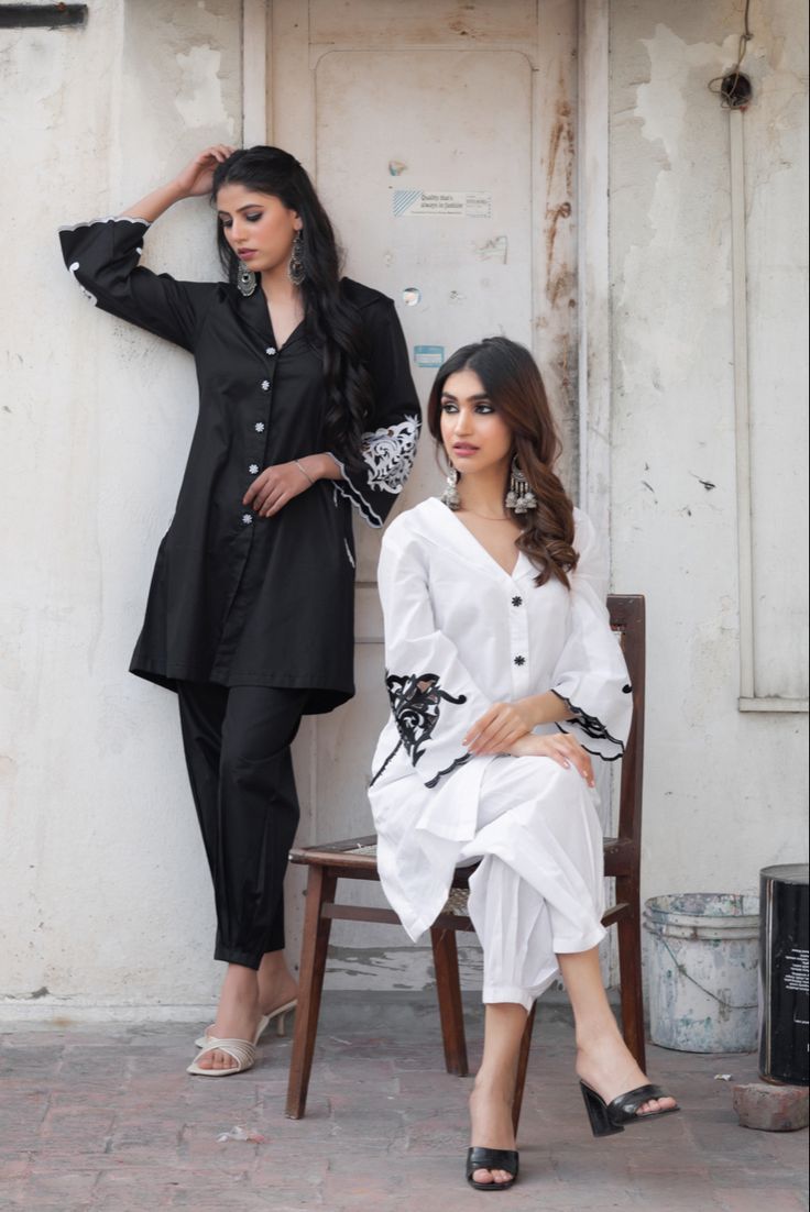 Classic Fitted Lawn Suit For Formal, Classic Fitted Lawn Suit For Formal Occasions, Chic Embroidered Sets For Workwear, Summer Cotton Kurta With Set-in Sleeves, Classic Fitted Cotton Kurta, White Cotton Formal Lawn Suit, White Cotton Lawn Suit For Formal Occasions, Formal Cotton Long Sleeve Set, Formal White Cotton Lawn Suit