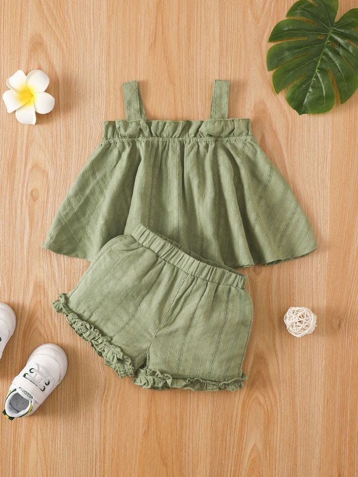 https://youtu.be/1gYsBdVcGz8 Cotton Frocks For Kids, Shorts For Kids, Green Cute, Kids Dress Patterns, Kids Dress Wear, Summer Baby Clothes, Baby Dress Design, Baby Girl Shorts