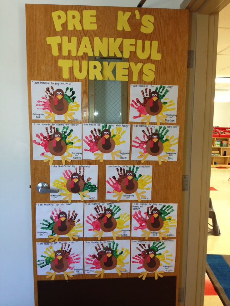 a bulletin board with handprints on it that says pre k's thanksgiving turkeys