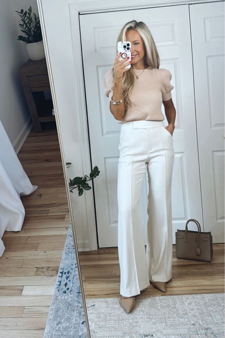 Womans Formal Outfit, Cute Professional Dress, Woman Dress Pants Outfits, Early 20s Work Outfits, Neutral Business Outfits Women, Outfit For First Communion Guest, Southern Business Attire, Cute Business Attire For Women, Banquet Attire For Women Classy