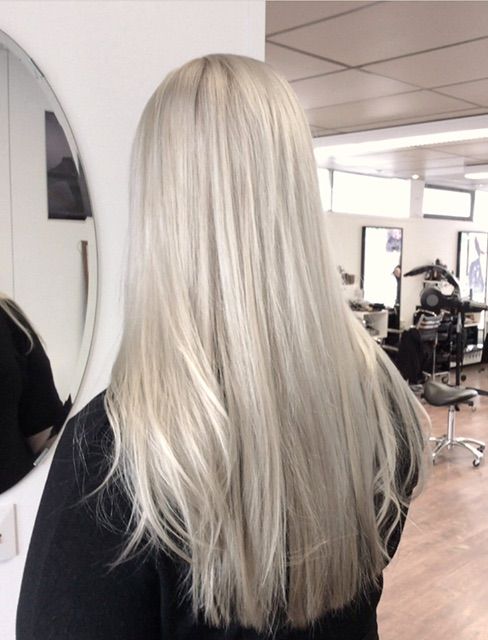 Hair Color Silver Blonde, Light Grey Blonde Hair, Blonde With Grey Hair, Light Grey Hair Color, Grey To Blonde Hair, Blond Gray Hair Color, Light Gray Hair Color, Blonde To Silver Hair, Blonde To Grey Hair