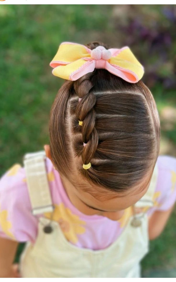 Toddler Hairstyles Girl Fine Hair, Short Hair For Kids, Kylie Hair, Girly Hairstyles, Easy Little Girl Hairstyles, Gymnastics Hair, Girl Hair Dos, Lil Girl Hairstyles, Girls Hairstyles Easy