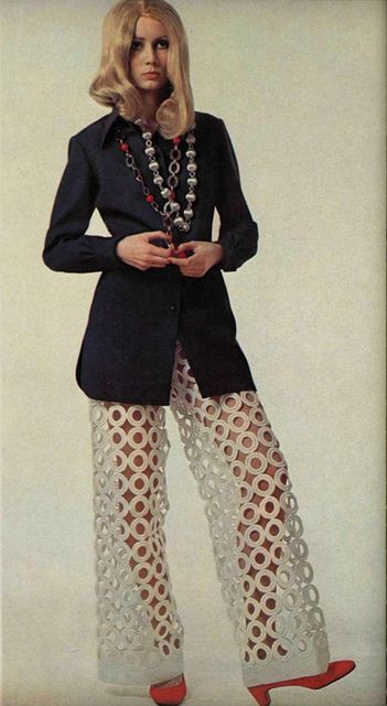 Lanvin 1968 Bouchra Jarrar, 60s 70s Fashion, Parisienne Chic, Fashion 1960s, Jeanne Lanvin, 20th Century Fashion, 1970s Fashion, Mod Fashion, 1960s Fashion