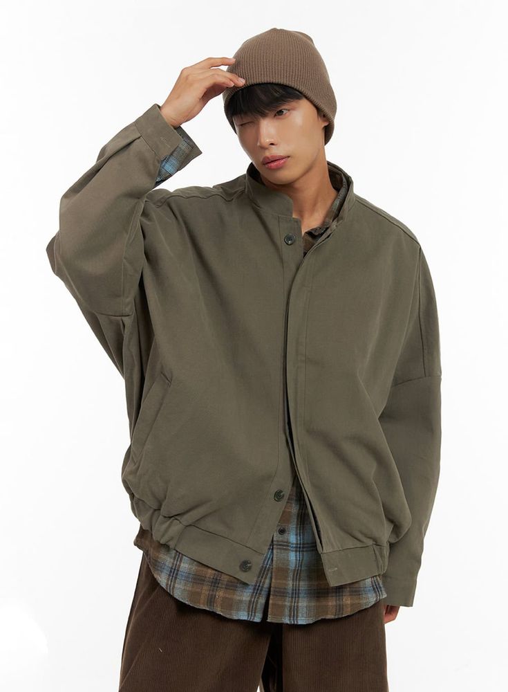 Product Detail Style : Casual Occasion : Back to school Type : Men Detail : Buttoned, Zip up Print : Solid Material : Cotton Sleeve : Long sleeve Fit : Loose fit Cotton100 Color : Dark green, Beige, Black Made in Korea Model Size Model is wearing size M/L and the color Dark green. Height : 5'9" | 176cm / Top : M / Bottom : L (30 inch) .prddescription table, .prddescription td, .prddescription th { border : 1px solid black; border-collapse : collapse; padding: 10px; } Size(Inch) Size Shoulder Bus Casual Khaki Outerwear With Stand Collar, Urban Style Khaki Button-up Outerwear, Casual Button-up Windbreaker For Winter, Casual Winter Button-up Windbreaker, Casual Fall Windbreaker For College, Khaki Collared Urban Outerwear, Casual Cotton Windbreaker With Stand Collar, Urban Khaki Collared Outerwear, Casual Khaki Windbreaker For Work