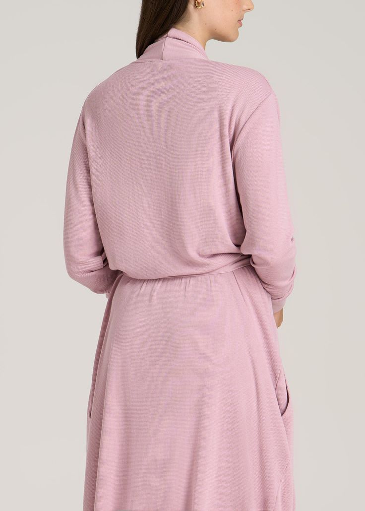 About Our Extra-Long Women’s Robe This waffle lounge robe for tall women is made for cozy nights in and lazy weekend mornings. When it comes to relaxation, you need options that are as soft and comfy as they are long enough – which is why we design all of our loungewear for tall women between 5’9” and 6’6”. This extra-long women’s robe has been designed for your height, with a length that will end below the knee and sleeves with ribbed cuffs that will go all the way past your wrists. Loungewear Scrubs Dress, Cozy Sleepwear, Lazy Weekend, Lounge Robes, Summer Lookbook, Pink Peony, Sports Blazer, Long Sleeve Tee Shirts, Tall Women