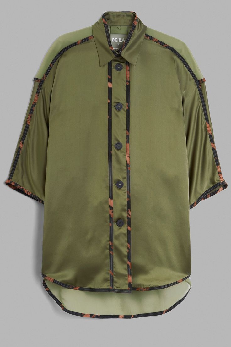 Short sleeved oversized shirt. 100% Silk. SILK BUTTON-UP SHIRT BEIRA SIZE 1 2 3 CHEST 60 cm23,6 in 62 cm24,4 in 64 cm25,1 in COLLAR 21 cm8,2 in 21,5 cm8,4 in 22 cm8,6 in FRONTAL LENGTH (WITHOUT COLLAR BAND) 72 cm28,3 in 72,7 cm28,6 in 73,4 cm28,8 in BACK LENGTH 91 cm35,8 in 91,7 cm36,1 in 92,4 cm36,3 in CENTER COLLAR TO CUFF 35 cm13,7 in 35 cm13,7 in 35 cm13,7 in SHOULDER 22 cm8,6 in 22,5 cm8,8 in 23 cm9 in Designer Collared Tops With Button Cuffs, Designer Button-up Shirt With Pockets, Designer Shirt With Relaxed Fit And Button Closure, Designer Short Sleeve Tops With Placket, Designer Relaxed Fit Shirt With Button Closure, Designer Relaxed Fit Collared Shirt, Designer Camp Collar Shirt For Spring, Designer Collared Tops With Relaxed Fit, Green Loose Fit Button-up Shirt