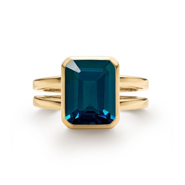 Warren Vertical Atlantic Blue Topaz Ring in 14k Gold (December) Heritage Fashion, Large Ring, Personalized Rings, 14k Gold Ring, London Blue Topaz, Blue Topaz Ring, London Blue, Topaz Ring, Amethyst Ring