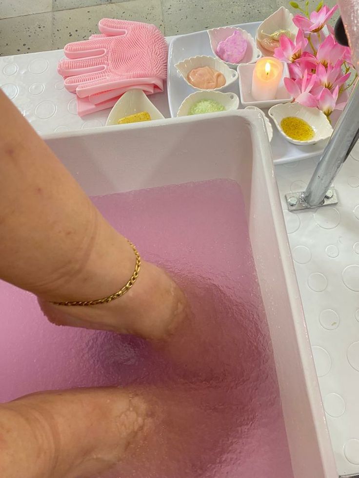 Pedicure Captions For Instagram, Foot Care Aesthetic, Pedicure Aesthetic Salon, Pedicure Set Up, Jelly Pedi Spa, Pedicure Images, Pedicure Spa Ideas, Jelly Spa Pedicure, Pedicure Aesthetic