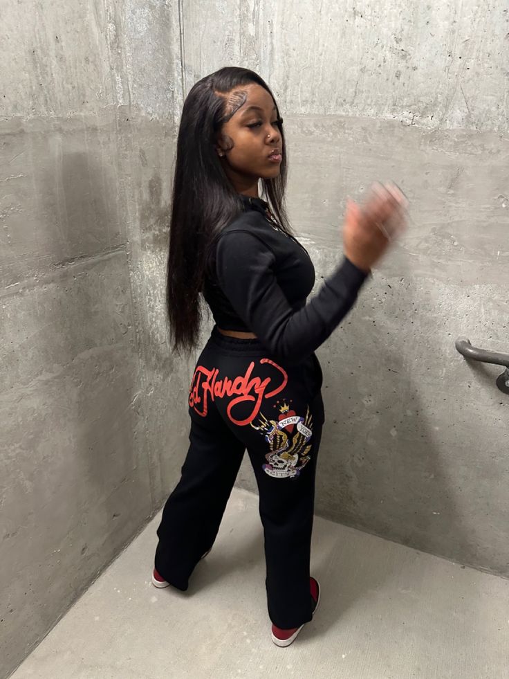 FashionNova//Jordan 1s//Two piece set Ed Hardy Set, Fashion School Outfits, Random Picture, Fashion School, Jordan 1s, Basic Fits, Ed Hardy, Two Piece Set, School Outfits