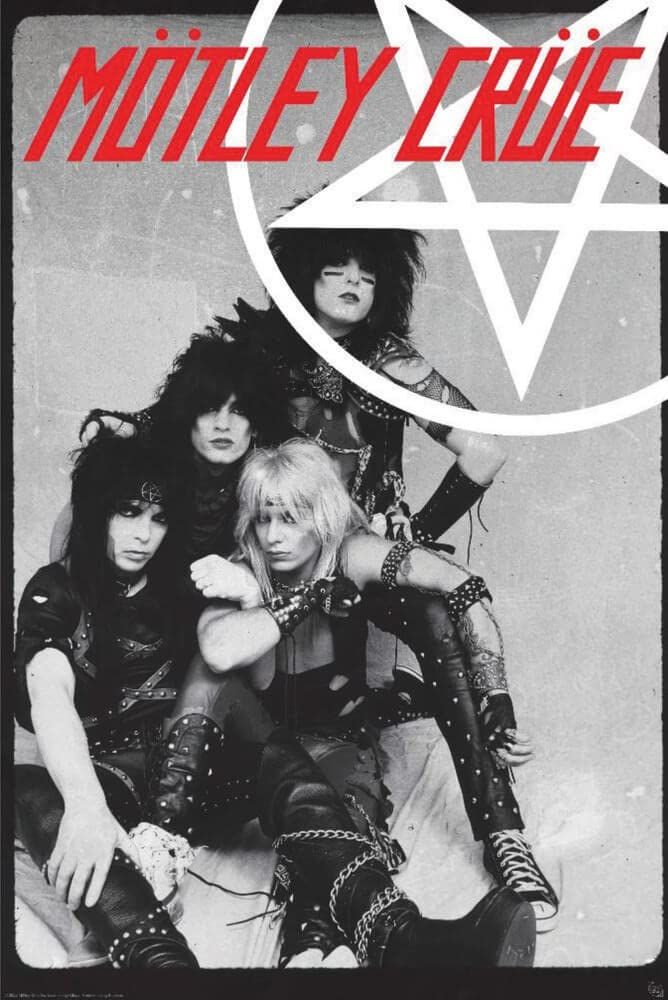 the band motley crue posing for a photo