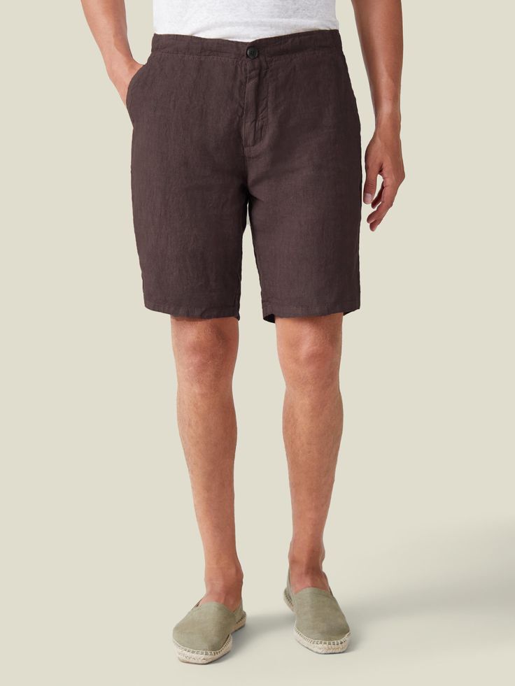 Crafted in Northern Italy from pure premium linen, for a soft and refreshing feel. Designed with a tailored yet comfortable silhouette, these bermuda shorts are the perfect staple for casual summer wear.    The beautiful colours are obtained with a garment dyed process (tinto capo), resulting in a light washed effect.    The waist closure features an elegant button, and is easily adjustable with internal strings. The normal length is just above knee level, and the soft material allows to roll-up Relaxed Fit Linen Bermuda Shorts, Summer Linen Knee-length Bermuda Shorts, Summer Knee-length Linen Bermuda Shorts, Brown Linen Bottoms For Summer, Brown Linen Summer Bottoms, Summer Brown Linen Bottoms, Casual Linen Bermuda Shorts, Linen Bermuda Shorts For Vacation, Brown Bermuda Bottoms For Summer