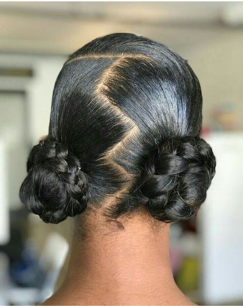 Natural Updo, Natural Hair Bun Styles, Easy Hairstyles For Medium Hair, 4c Hair, Natural Hair Styles Easy, Natural Hair Updo, Penteado Cabelo Curto, Short Hair Styles Easy, Easy Hairstyles For Long Hair