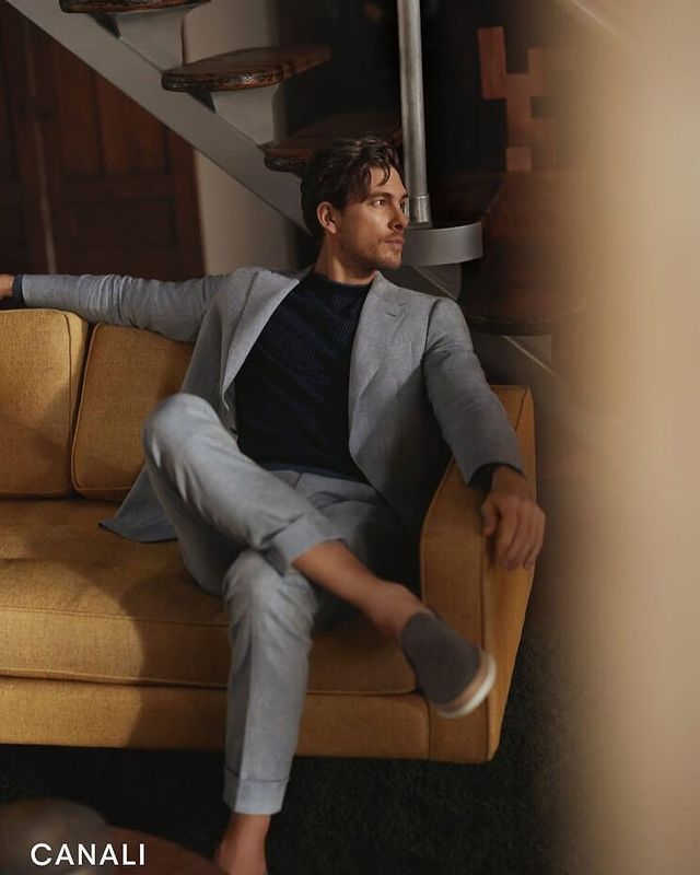 ADAM SENN (@adamsenn) | Instagram Adam Senn, Confidence Boosters, Organized Life, Casual Suit, Design Fashion, How To Memorize Things, Instagram, Design