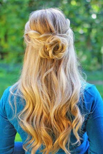 Pretty Rose Hairstyles For Long Hair And#8211; Ideas From Daily To Special Occasion ★ Moh Hair, Braided Rose Hairstyle, Hairstyles Ideas For Long Hair, Ideas For Long Hair, Best Rose, Occasion Hair, Middle Part Hairstyles, Glamorous Hair, All Hairstyles