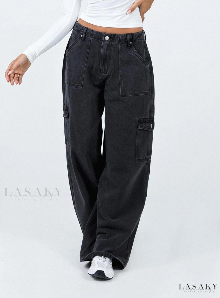 Lasaky - Adrianne's Best Selling Wide Leg Cargo Jean Wide Leg Jeans Winter, Cargo Jeans Black, Wide Leg Cargo Jeans, White Wide Leg Jeans, Jeans Models, All Jeans, Winter Jeans, Black Denim Jeans, Cargo Jeans