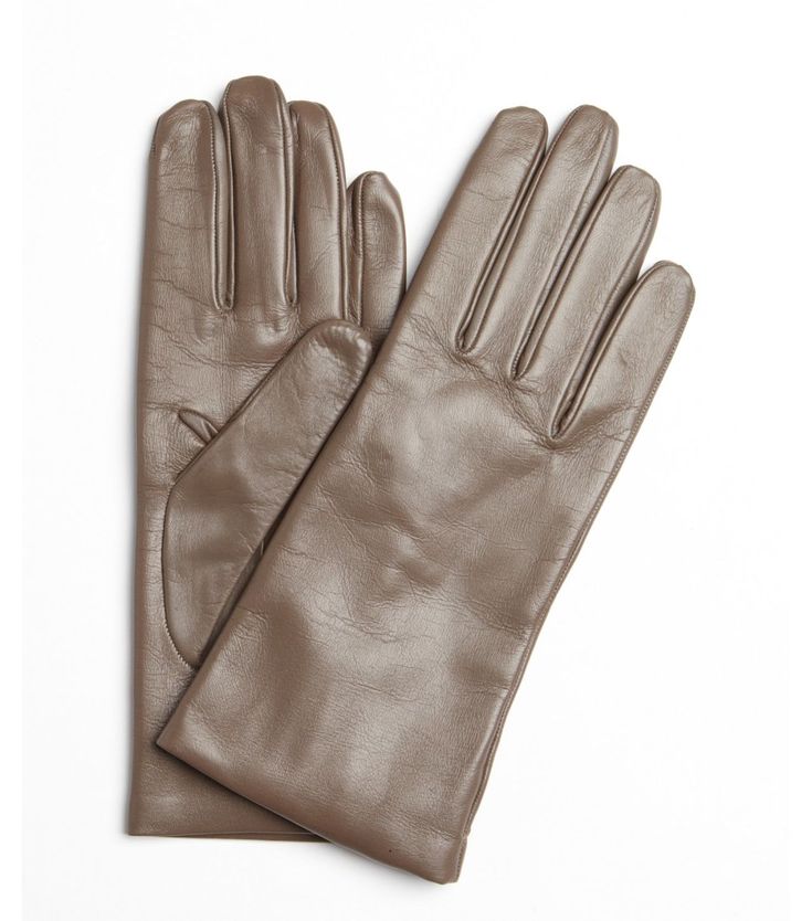 All Gloves Mink Nappa Leather iTouch Tech Gloves, $70; bluefly.com - ELLE.com Text Your Friends, Gloves Style, Texting Gloves, Tech Gloves, Outerwear Trends, Snow Outfit, Long Gloves, Winter Gloves, Cute Winter Outfits