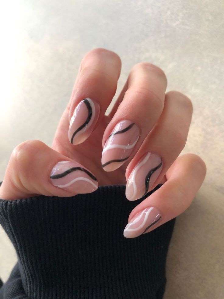 Nail art, nail designs,nails,nail ideas Line Art Almond Nails, Black And White Designed Nails, Lines On Short Nails, Simple Nails With Lines, Almond Nail Art Black And White, Black And Gold Line Nails, Glitter Line Art Nails, Black And White Line Nail Designs, Nail Inspo Almond Black And White