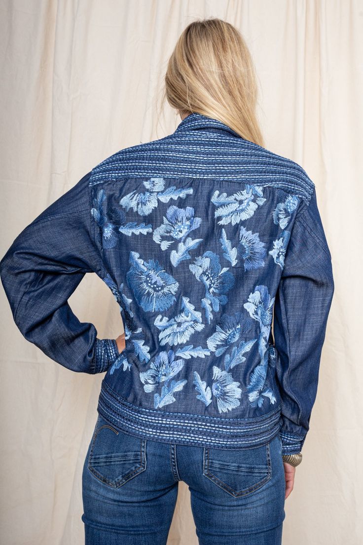 Dare to stand out with this extravagant denim jacket. Made from sustainable Lyocell fabric and hand embroidered by our artisans in Bali. It comes with our acambha custom made buttons. Color: Night sky Details : 100% Lyocell SIZE GUIDE SHIPPING & PAYMENT RETURNS Lyocell Fabric, How To Make Buttons, Oversized Jacket, Night Sky, Too Much, Hand Embroidered, Size Guide, Bali, Custom Made