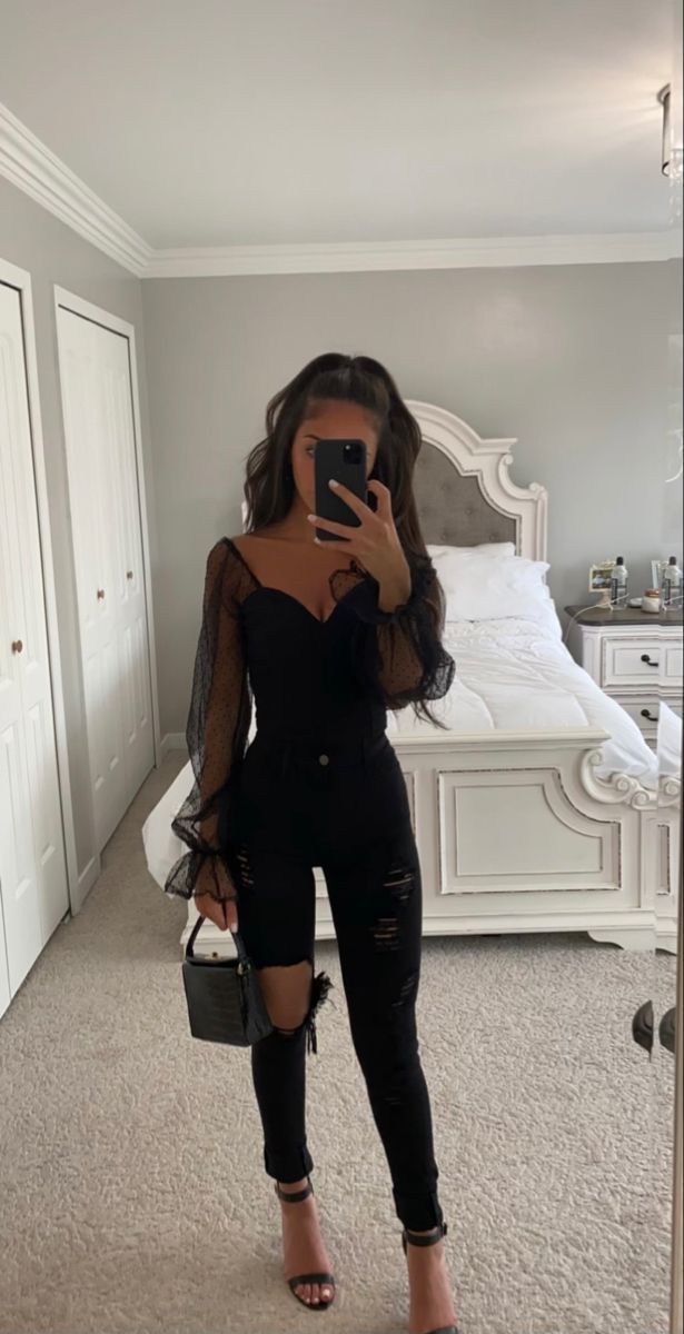 Elegantes Party Outfit, Miami Aesthetic, Winter Date Night Outfits, Bar Outfits, Miami Outfits, Dressy Casual Outfits, Vegas Outfit, Elegante Casual, Outfits Black