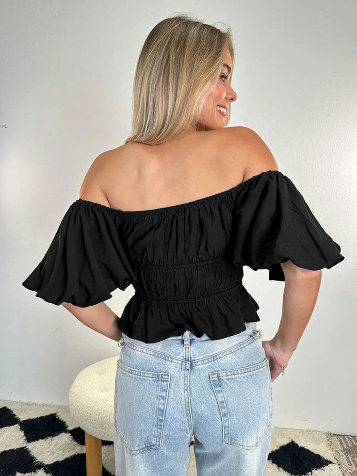 Material:95% Polyester. Features:Short sleeve. ruffle. ruched. square neck. solid color. crop top.Style:Casual. Fitted Ruffle Square Neck Crop Top, Fitted Square Neck Crop Top With Ruffles, Fitted Ruffle Hem Crop Top For Summer, Casual Off-shoulder Top With Ruffles, Casual Solid Color Ruched Blouse, Solid Color Short Sleeve Crop Top For Day Out, Casual Puff Sleeve Top With Ruffles And Square Neck, Solid Short Sleeve Crop Top For Day Out, Trendy Solid Ruched Blouse