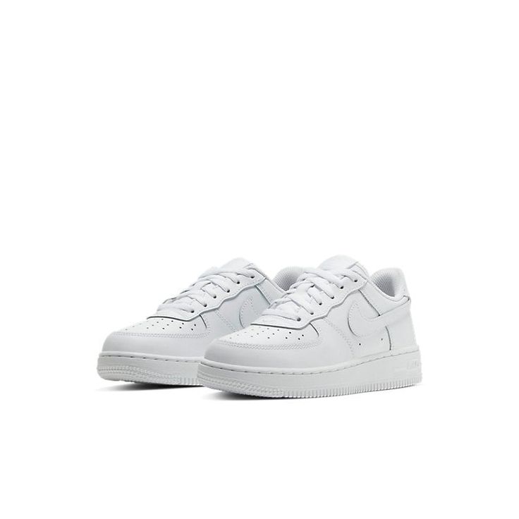 Nike Air Force 1 Low PS Triple White 314193-117 White Air Force Ones, Nike Kids Shoes, Kids Skates, Nike Force 1, White Air Force 1, 3rd Birthday Party, Party At Home, White Nike Shoes, Nike Airforce 1