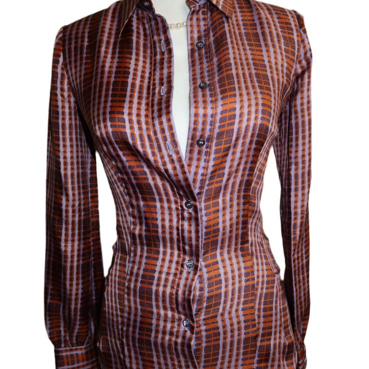 This Pre-Owned Prada Button Up Silk Top Comes In A Size 38, Small, And Is In Beautiful Condition, With No Callouts Or Thread Pulls. Made Of Silk, It Features Long Sleeves For A Stylish And Elegant Look. Prada Red, Prada Top, Silk Top, Prada, Button Up, Thread, Long Sleeves, Womens Tops, Silk