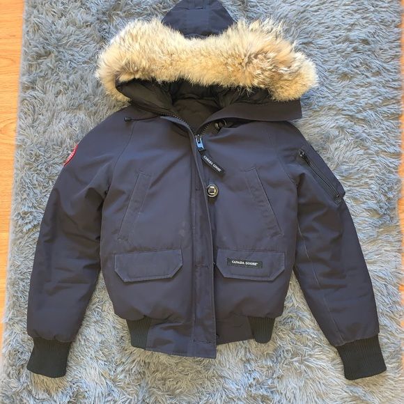 Canada Goose Chiliwack XS Canada Good Jacket, Canada Goose Coat Woman, Womens Canada Goose Jacket, Canada Goose Chelsea Parka, Canada Goose Women Jackets, Canada Goose Jacket Woman, Zavetti Canada Jacket Outfit, Cropped Winter Jacket, Canadian Goose Jacket Women