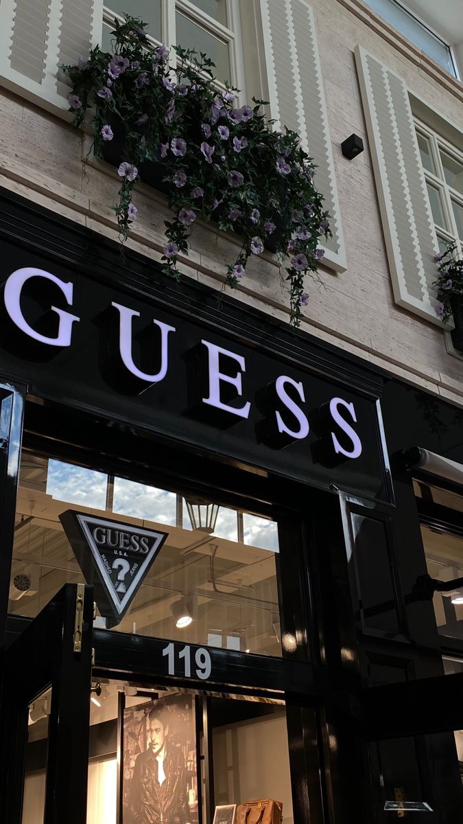 luxury life Guess Brand Aesthetic, Guess Wallpaper Iphone, Brand Aesthetic Wallpaper, Black Lifestyle Aesthetic, 2024 Aesthetic Logo, Guess Wallpaper, Brand Ambassador Aesthetic, Guess Logo Design, Shopping Aesthetic Luxury