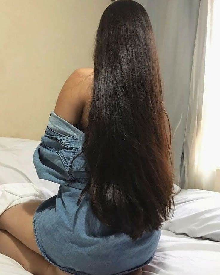 Long Fine Hair, Extremely Long Hair, Silky Smooth Hair, Long Silky Hair, Long Dark Hair, Super Long Hair, Bun Hairstyles For Long Hair, Hair Images, Long Black Hair