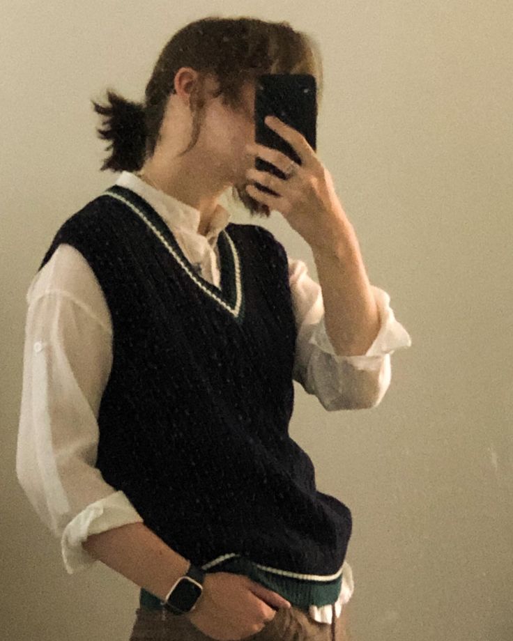 Formal Male Attire, Indie Outfits Feminine, Goth Sweater Vest Outfit, Masc Preppy Outfits, Preppy Nonbinary Outfits, Black Academia Outfit Men, Masc Valentines Outfit, Masc Women Formal Wear, Masc Outfits Women