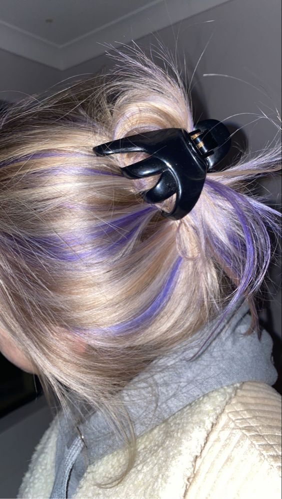 Blonde Hair Purple Tips, Blonde With Purple Tips, Blonde Hair With Purple Tips, Hair Job, Temporary Hair Dye, Semi Permanent Hair Dye, Dyed Hair Inspiration, Hair Streaks, Hair Color Pastel