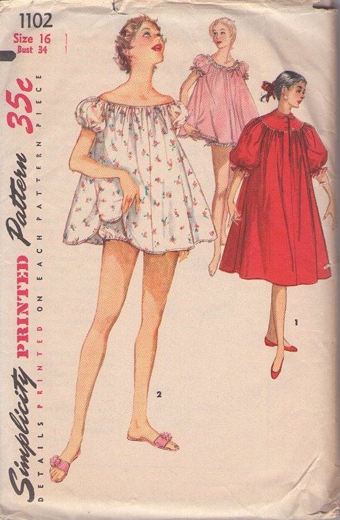 Vintage 1950s Babydoll Nightgown Sleepwear and Panties Sewing Pattern Simplicity 1102 by PeoplePackages Sewing Pajamas, Babydoll Pajamas, Baby Doll Pajamas, Pajamas Vintage, 1950s Lingerie, Doll Pajamas, Construction Images, Mother Daughter Fashion, 1950s Sewing Patterns