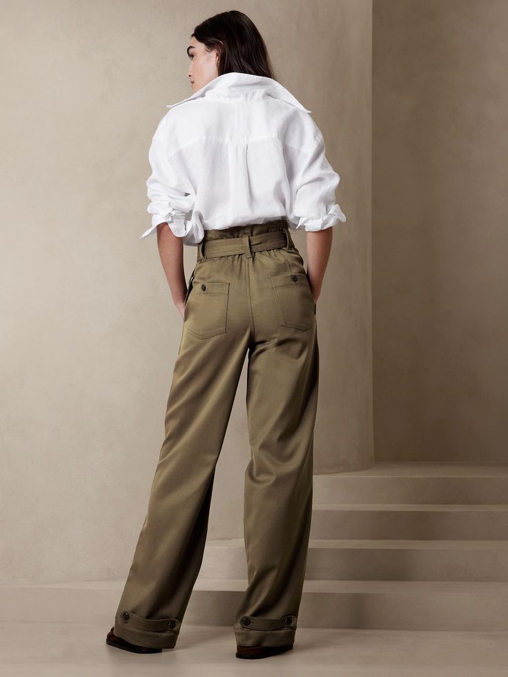 Paola Utility Pant | Banana Republic Safari Outfit Women, Banana Republic Outfits, Berlin Fashion Street, Safari Outfit, Masculine Style, Safari Style, Utility Pants, Banana Republic Women, 50 Fashion