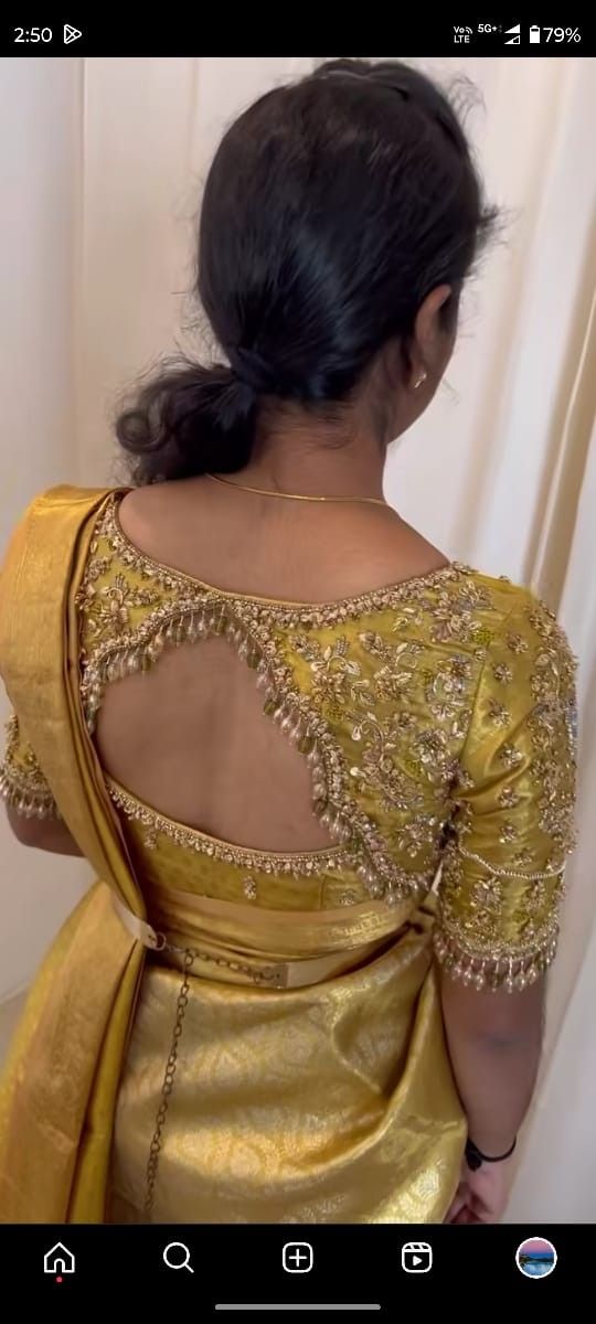 Bridal Blouse Back Neck Designs Latest, Collar Blouse Back Neck Designs, Bride Blouse Back Neck Designs, Gold Colour Blouse Designs Maggam Work, Maggam Work Blouse Designs For Bride, Latest Work Blouses For Pattu Sarees, Gold Blouse Maggam Work, Silk Blouse Designs Indian Latest, Golden Blouse Designs Latest