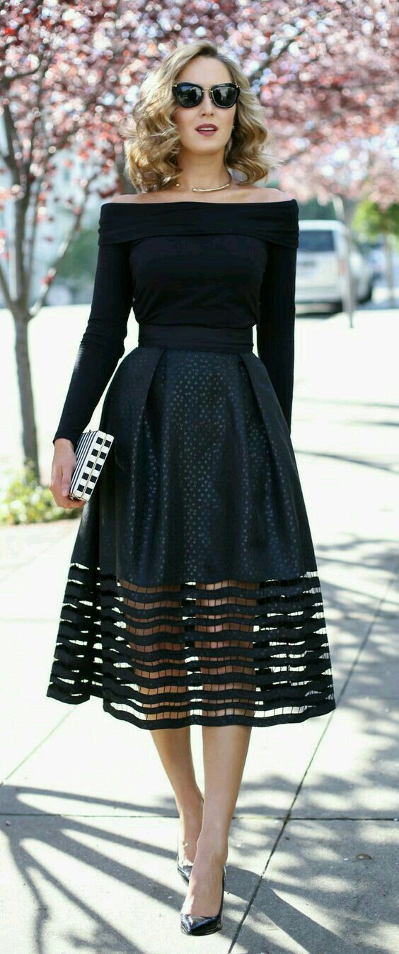 10 Latest Cocktail Attire Dress Code Ideas || DO's & DON'TS Of Cocktail Attire For Women DECODED | Bling Sparkle Cocktail Attire For Women, Cocktail Party Outfit, Woman In Black, Dress Attire, Cocktail Attire, Neckline Dress, Dress Classy, Outfit Trends, Look Chic