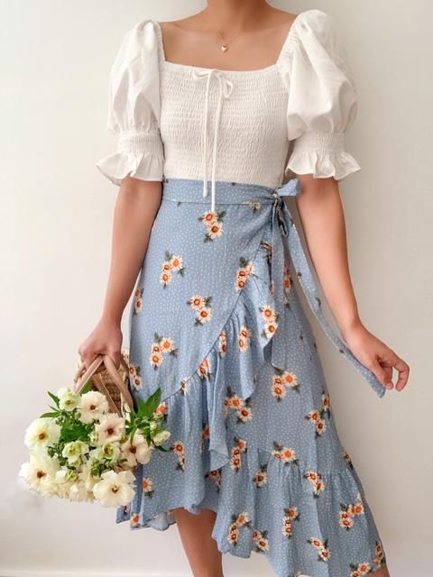 High Waisted Floral Skirt, Áo Blu, Chique Outfit, Cottagecore Outfits, Cottagecore Fashion, Skirt Maxi, Looks Vintage, Modest Outfits, Skirt Outfits