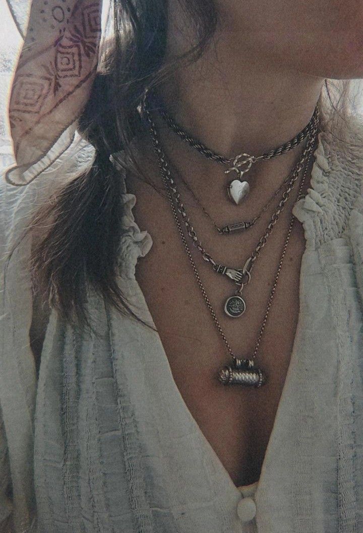 Layered necklaces, chunky rolo chain, silver pendants, heart locket, toggle clasp, choker, boho grunge Y2K vibes. Such is life antique wax seal pendant from SWALK (Etsy). Such Is Life, Wax Seal Pendant, Necklaces Chunky, Boho Grunge, Antique Wax, Layered Necklaces Silver, Chain Silver, Grunge Y2k, Chunky Necklace