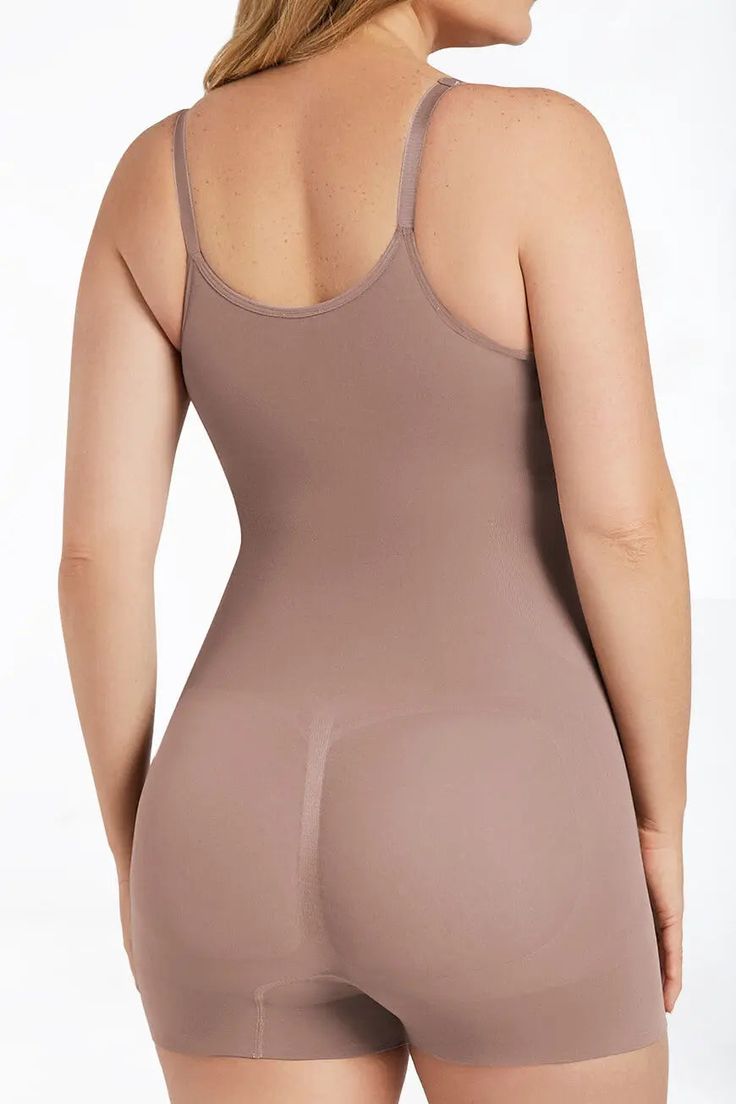 Discover your ultimate confidence boost with our shapewear Bodysuit. Specially designed to sculpt your figure and enhance your curves. Your secret weapon for achieving a flawless silhouette. Experience a comfortable, second-skin feel that makes this bodysuit virtually invisible under clothing. Its 360° moderate compression targets your tummy, waist, back, and hips for a stunning, slimming effect. The soft, breathable fabric is perfect for daily wear, complementing your style and boosting your co Colombian Jeans, Bodysuit Shapewear, Slim Shapewear, Open Bust, Hip Openers, Shapewear Bodysuit, Beautiful Curves, Body Shapers, Metal Hardware