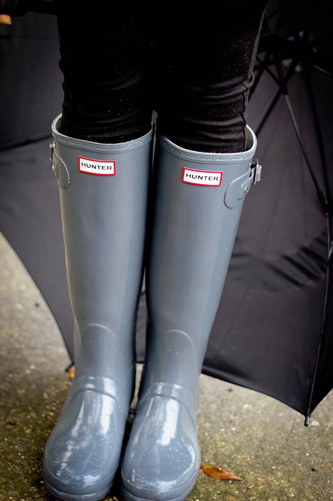 Hunter Boots ♡ #rainboots Grey Hunter Boots, Hunter Wellies, Hunter Boot, Hunter Rain Boots, Shoes Collection, Birthday Wishlist, Rubber Boots, Shoe Closet, Virtual Closet