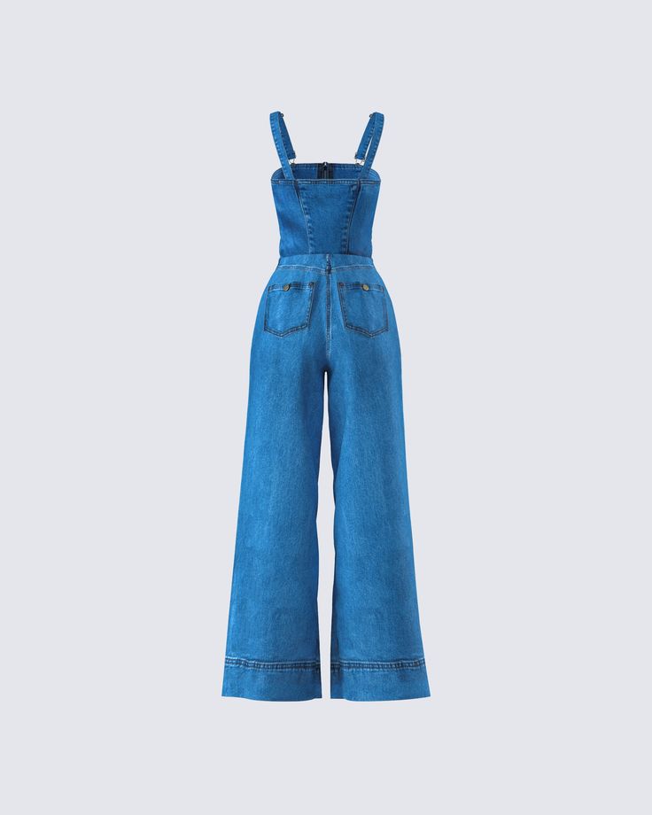 Nothing beats a classic pair of overalls for a versatile and timeless look 💙 With a fit that hugs you in all the right places, these denim overalls are your ticket to looking good anywhere you go 😌 Chic Dark Wash Denim Overall Jumpsuit, Chic Dark Wash Denim Jumpsuit, Dark Wash Full-length Denim Jumpsuit, Full-length Summer Denim Jumpsuit, Chic Medium Wash Cotton Overalls, Full-length Denim Jumpsuit For Summer, Chic Denim Overall Shortalls, Medium Wash Denim Jumpsuits And Rompers With Bib Front, Denim Blue Bib Front Jumpsuit And Rompers