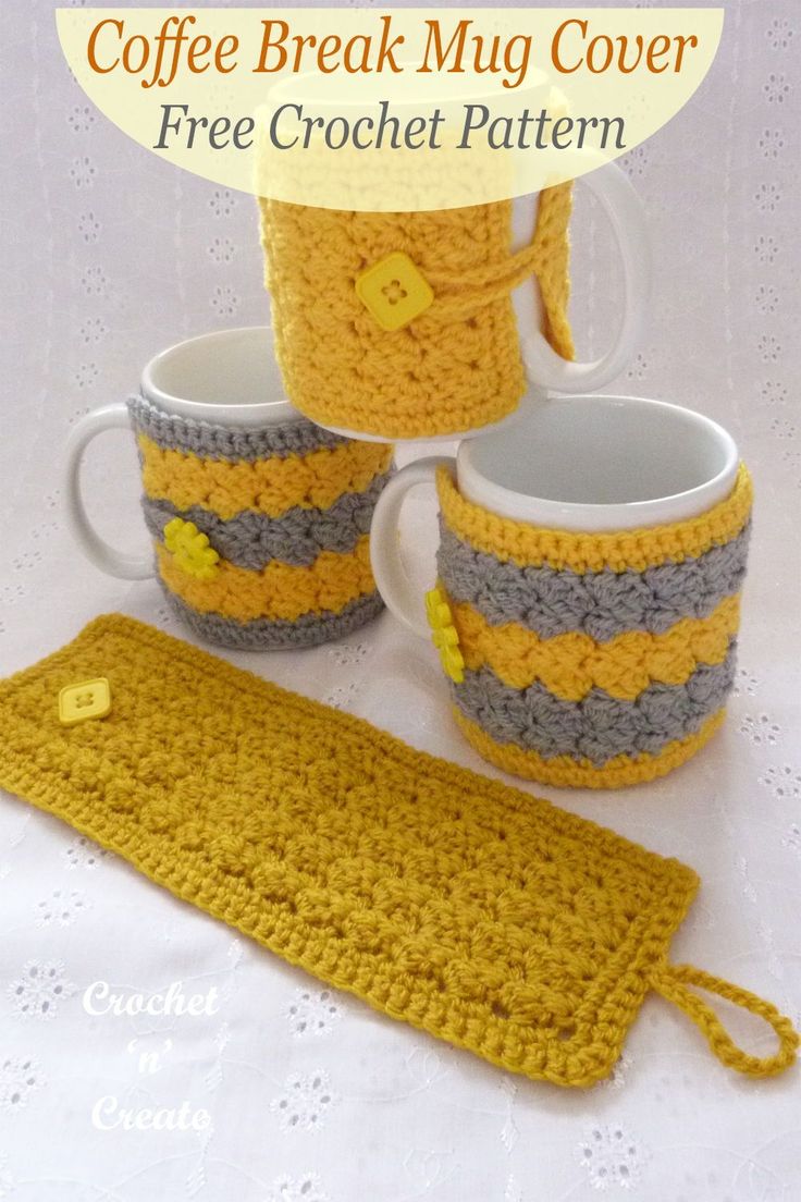 the coffee mug cover is crocheted with yellow and gray stripes, along with two cups