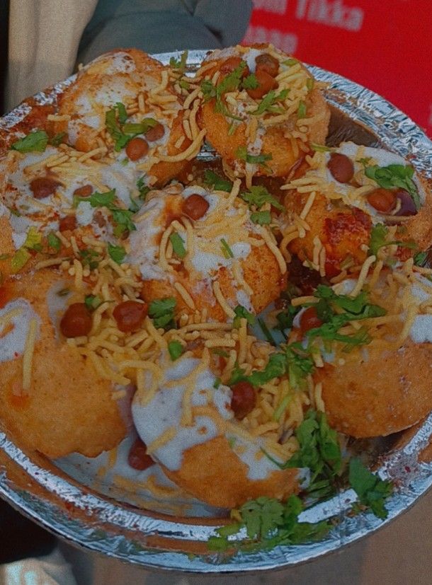 Golgappe dhai golgappe pani puri Delhi Food Snap, Golgappe Snapchat, Dahi Golgappe, Golgappe Snap, Panipuri Snap, Delhi Food, 2023 Moodboard, Natural Ice Cream, Boy Wallpaper