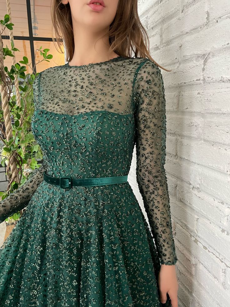 Emerald Green Dress Vintage, Forest Gown, Olive Gown, Teuta Matoshi, Glitter Prom Dresses, Altar Design, Emerald Forest, Velvet Belt, Sparkly Prom Dress