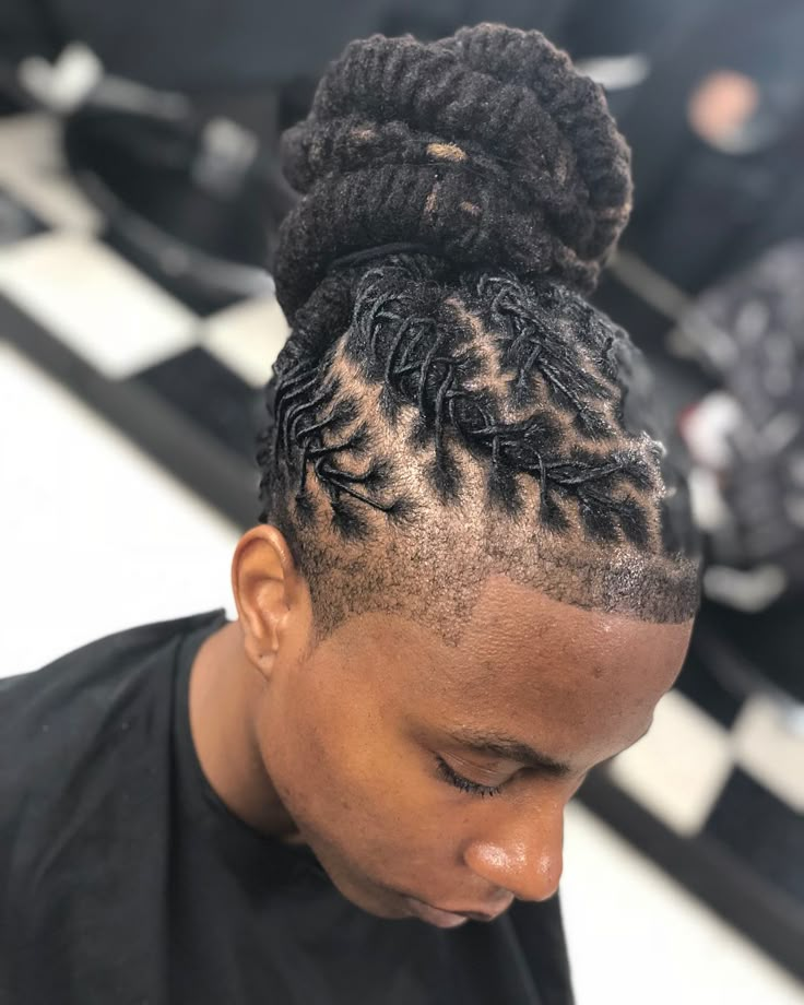 #Dreadlocs #dreadlocks #dreads #locs #teamlocs #dreadstyles #locstyles #locnation #nappyroots #locs4life #braidedlocs #LocdKellz Loc Hairstyles For Men, Locks Hairstyles, Mens Dreadlock Styles, Lock Styles, Dread Hairstyles For Men, Mens Dreads, Flat Top Haircut, Locs Styles, Dreadlock Hairstyles For Men