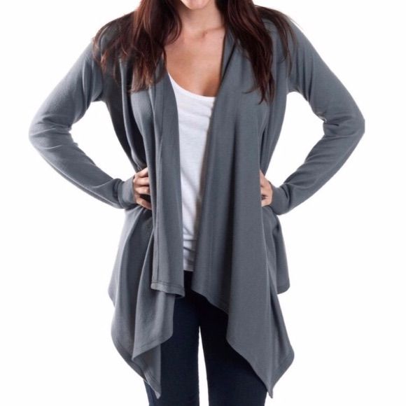 Chic Addition To Your Wardrobe. Versatile Easy Fit Style. Pairs Perfectly With Any Dress. Soft & Cozy Material. 96% Polyester. 4% Spandex. #6-119-52 Lightweight Casual Cardigan For Layering, Fitted Gray Cardigan For Layering, Lightweight Casual Tops For Fall, Gray Stretch Cardigan For Fall, Lightweight Long Sleeve Casual Cardigan, Layering Cardigan, Batwing Cardigan, Dress Leggings, Fleece Cardigan