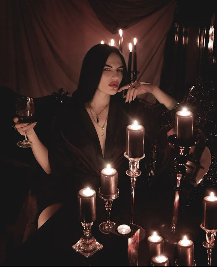 Gothic Birthday Photoshoot Ideas, Goth Valentines Day Photoshoot, Dark Valentines Aesthetic Photoshoot, Vampire Photoshoot Ideas, Goth Princess Aesthetic, Soft Vampire Aesthetic, Gothic Photoshoot Ideas, Black Feminine Outfit, Vampire Shoot