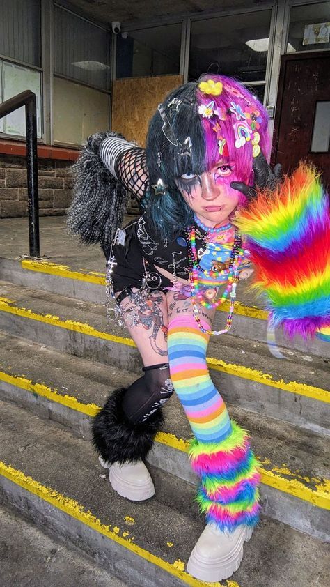 Scene Aethstetic, Random Aesthetic Outfits, Metal Clothing Style, Hyper Outfit, Dark Decora Kei, How To Dress Scene, Scene Halloween Costume, Transfemme Aesthetic, Scene Style Outfits